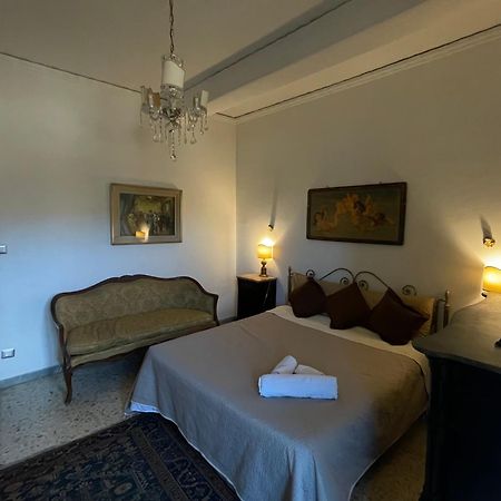 B&B Maria Napoli Ngoại thất bức ảnh